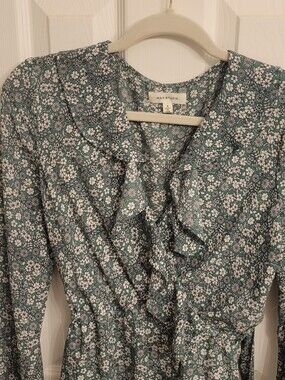 Maxx Studio Green and White Blouse SzS